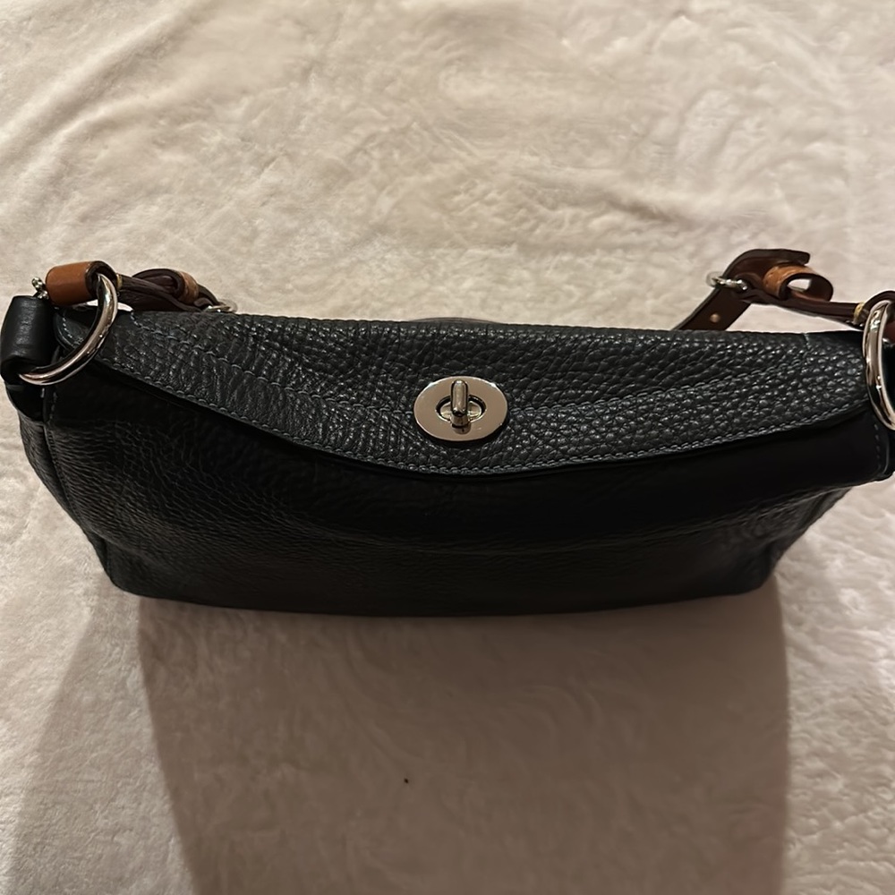 Coach black pebbled leather shoulder handbag - Picture 5 of 12